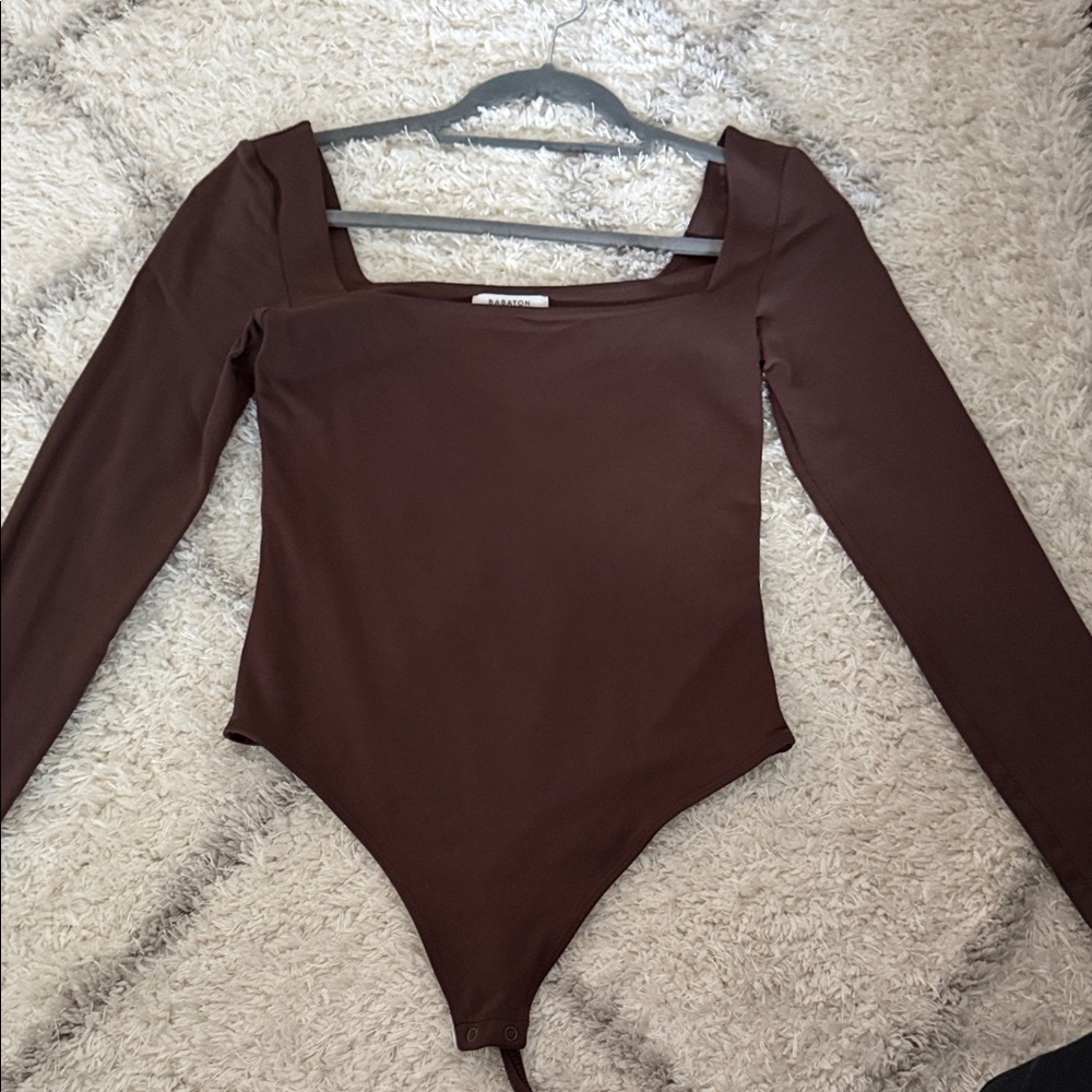 Aritzia Brown Long Sleeve Bodysuit